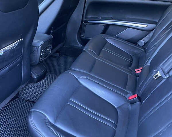 Сірий Лінкольн MKZ, об'ємом двигуна 2 л та пробігом 190 тис. км за 12000 $, фото 8 на Automoto.ua
