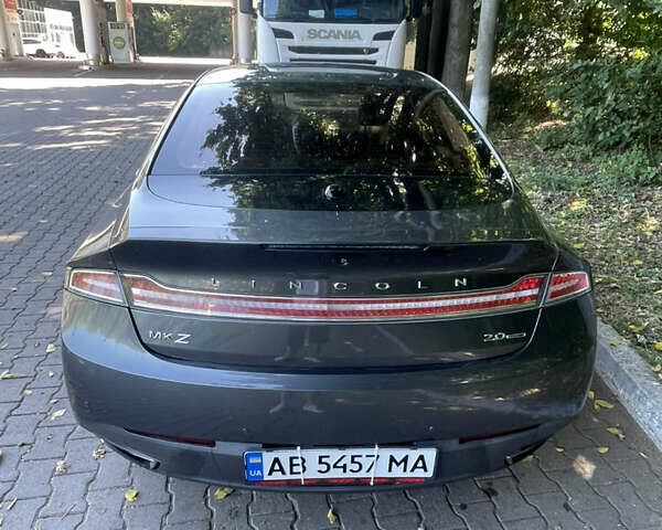 Сірий Лінкольн MKZ, об'ємом двигуна 2 л та пробігом 190 тис. км за 12000 $, фото 4 на Automoto.ua