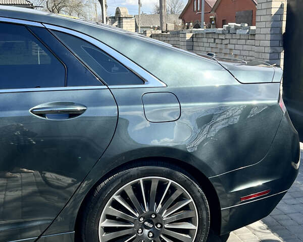 Серый Линкольн МКЗ, объемом двигателя 2 л и пробегом 116 тыс. км за 12500 $, фото 2 на Automoto.ua
