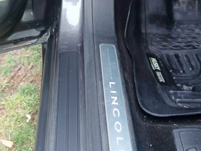 Сірий Лінкольн MKZ, об'ємом двигуна 2 л та пробігом 323 тис. км за 12900 $, фото 8 на Automoto.ua