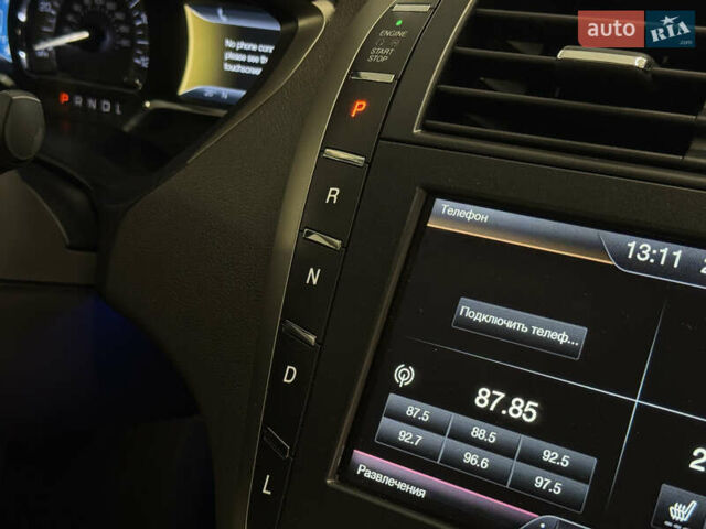 Сірий Лінкольн MKZ, об'ємом двигуна 2 л та пробігом 223 тис. км за 11699 $, фото 21 на Automoto.ua