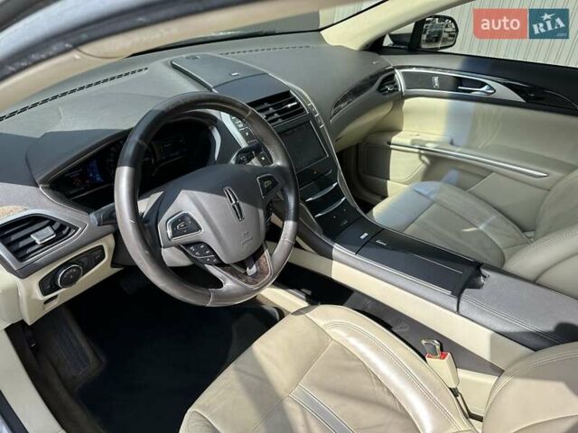 Серый Линкольн МКЗ, объемом двигателя 2 л и пробегом 182 тыс. км за 11900 $, фото 28 на Automoto.ua