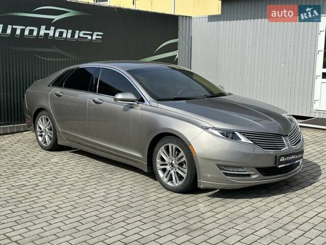 Серый Линкольн МКЗ, объемом двигателя 2 л и пробегом 182 тыс. км за 11900 $, фото 7 на Automoto.ua
