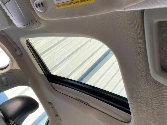 Сірий Лінкольн MKZ, об'ємом двигуна 2 л та пробігом 86 тис. км за 6000 $, фото 7 на Automoto.ua