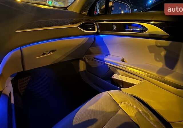 Серый Линкольн МКЗ, объемом двигателя 2 л и пробегом 82 тыс. км за 14500 $, фото 19 на Automoto.ua