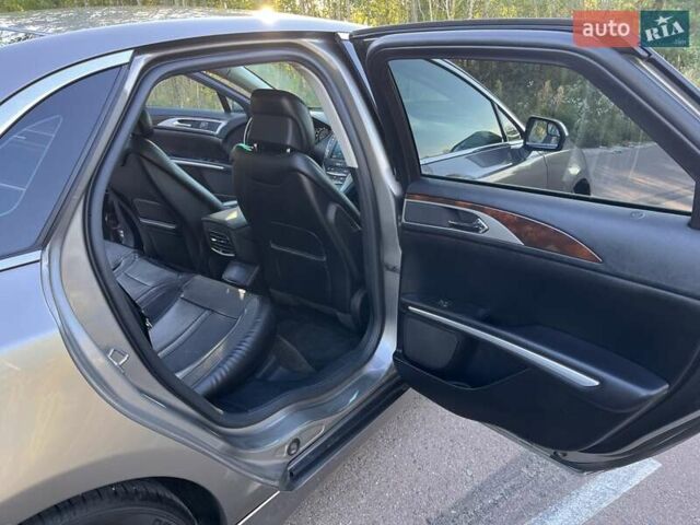 Серый Линкольн МКЗ, объемом двигателя 2 л и пробегом 131 тыс. км за 14200 $, фото 23 на Automoto.ua