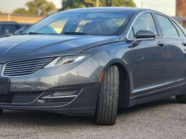 Сірий Лінкольн MKZ, об'ємом двигуна 2 л та пробігом 77 тис. км за 10800 $, фото 2 на Automoto.ua