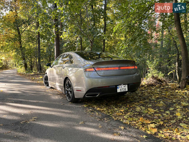 Серый Линкольн МКЗ, объемом двигателя 2 л и пробегом 131 тыс. км за 14200 $, фото 3 на Automoto.ua