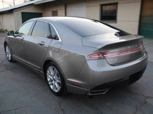 Сірий Лінкольн MKZ, об'ємом двигуна 2 л та пробігом 80 тис. км за 10500 $, фото 3 на Automoto.ua