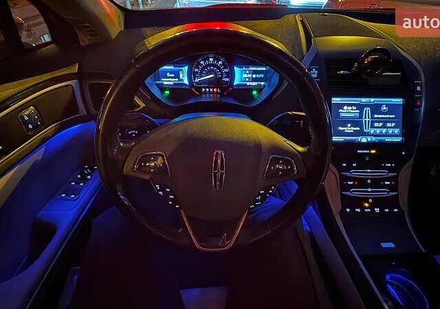 Серый Линкольн МКЗ, объемом двигателя 2 л и пробегом 82 тыс. км за 14500 $, фото 16 на Automoto.ua