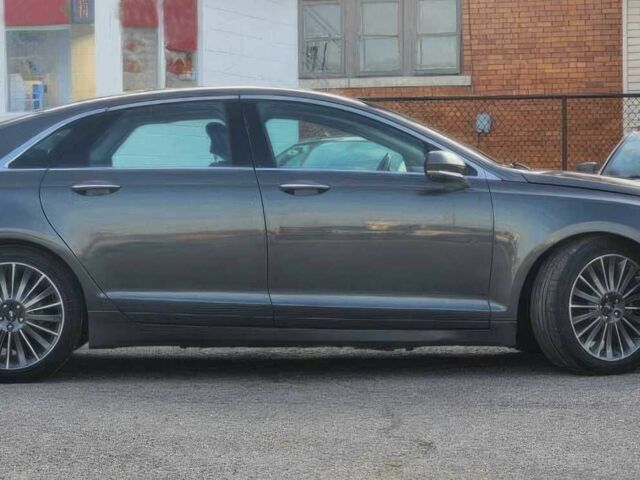 Сірий Лінкольн MKZ, об'ємом двигуна 2 л та пробігом 77 тис. км за 10800 $, фото 4 на Automoto.ua