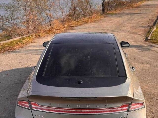 Серый Линкольн МКЗ, объемом двигателя 2 л и пробегом 82 тыс. км за 14500 $, фото 4 на Automoto.ua
