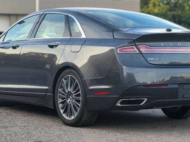 Сірий Лінкольн MKZ, об'ємом двигуна 2 л та пробігом 77 тис. км за 10800 $, фото 7 на Automoto.ua