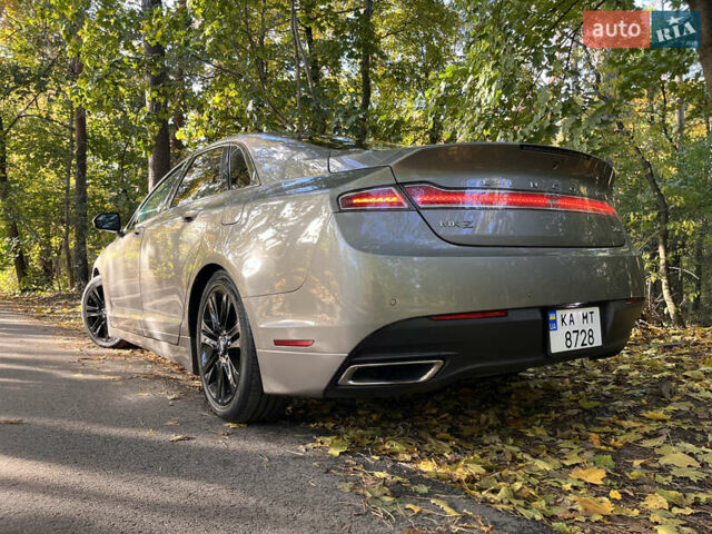 Серый Линкольн МКЗ, объемом двигателя 2 л и пробегом 131 тыс. км за 14200 $, фото 4 на Automoto.ua