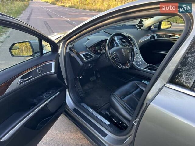 Серый Линкольн МКЗ, объемом двигателя 2 л и пробегом 130 тыс. км за 14300 $, фото 14 на Automoto.ua