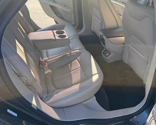 Сірий Лінкольн MKZ, об'ємом двигуна 2 л та пробігом 154 тис. км за 14900 $, фото 6 на Automoto.ua