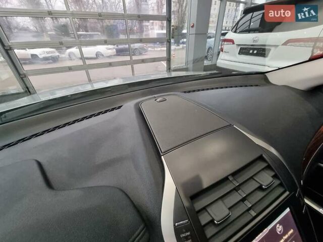 Серый Линкольн МКЗ, объемом двигателя 2 л и пробегом 117 тыс. км за 12800 $, фото 24 на Automoto.ua