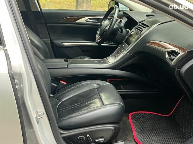 Серый Линкольн МКЗ, объемом двигателя 2 л и пробегом 119 тыс. км за 12990 $, фото 19 на Automoto.ua