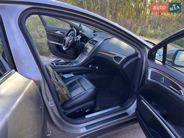 Серый Линкольн МКЗ, объемом двигателя 2 л и пробегом 131 тыс. км за 14200 $, фото 26 на Automoto.ua