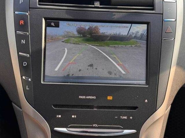 Серый Линкольн МКЗ, объемом двигателя 2 л и пробегом 82 тыс. км за 14500 $, фото 17 на Automoto.ua