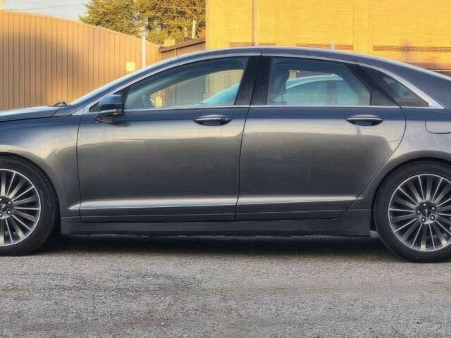Сірий Лінкольн MKZ, об'ємом двигуна 2 л та пробігом 77 тис. км за 10800 $, фото 3 на Automoto.ua