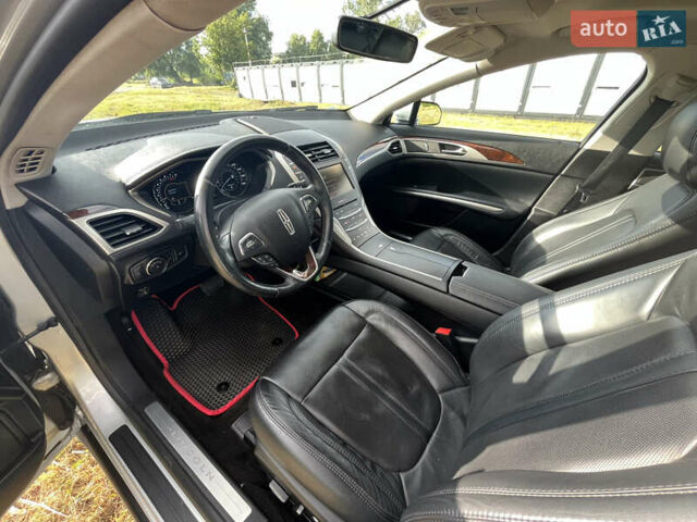 Серый Линкольн МКЗ, объемом двигателя 2 л и пробегом 113 тыс. км за 12300 $, фото 7 на Automoto.ua