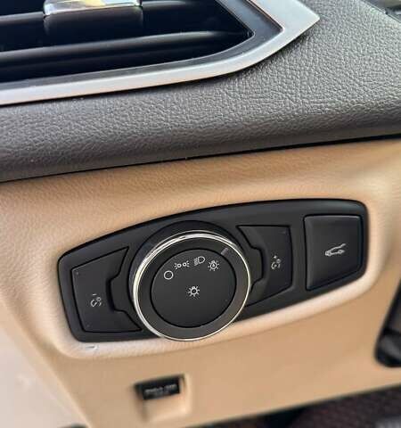 Серый Линкольн МКЗ, объемом двигателя 2 л и пробегом 82 тыс. км за 14500 $, фото 14 на Automoto.ua