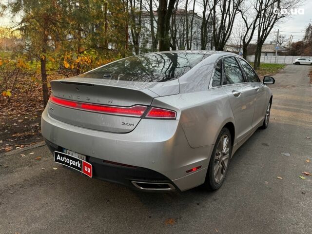 Серый Линкольн МКЗ, объемом двигателя 2 л и пробегом 114 тыс. км за 13890 $, фото 5 на Automoto.ua