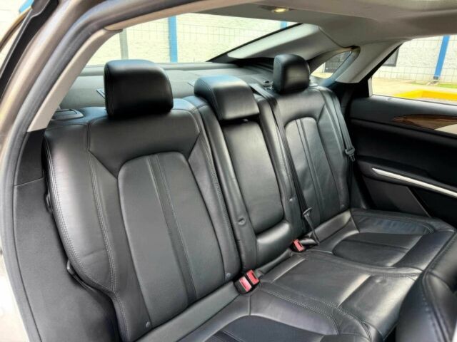 Сірий Лінкольн MKZ, об'ємом двигуна 2 л та пробігом 73 тис. км за 4800 $, фото 12 на Automoto.ua