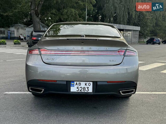 Серый Линкольн МКЗ, объемом двигателя 2 л и пробегом 180 тыс. км за 12000 $, фото 6 на Automoto.ua