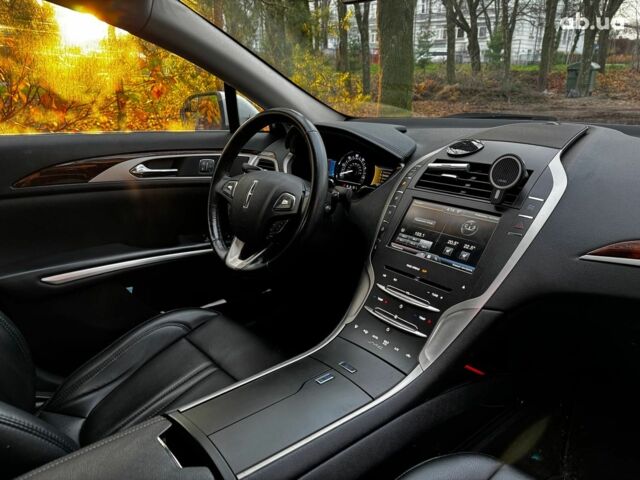 Серый Линкольн МКЗ, объемом двигателя 2 л и пробегом 114 тыс. км за 13890 $, фото 32 на Automoto.ua