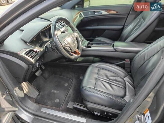 Лінкольн MKZ 2016 у Запоріжжя на Automoto.ua Сірий Лінкольн MKZ, об'ємом двигуна 2.96 л та пробігом 108 тис. км за 18500 $, фото 13 на Automoto.ua