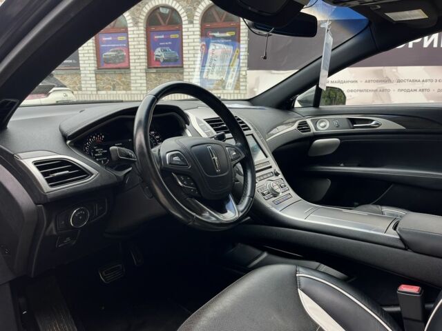 Сірий Лінкольн MKZ, об'ємом двигуна 3 л та пробігом 112 тис. км за 21500 $, фото 9 на Automoto.ua