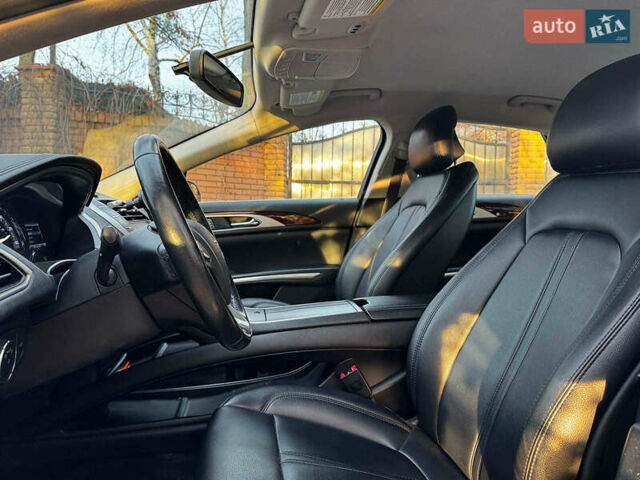 Серый Линкольн МКЗ, объемом двигателя 2 л и пробегом 114 тыс. км за 13890 $, фото 24 на Automoto.ua