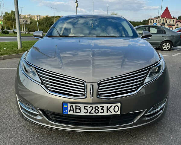 Серый Линкольн МКЗ, объемом двигателя 2 л и пробегом 180 тыс. км за 12000 $, фото 2 на Automoto.ua