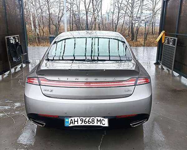 Сірий Лінкольн MKZ, об'ємом двигуна 2 л та пробігом 119 тис. км за 14000 $, фото 2 на Automoto.ua