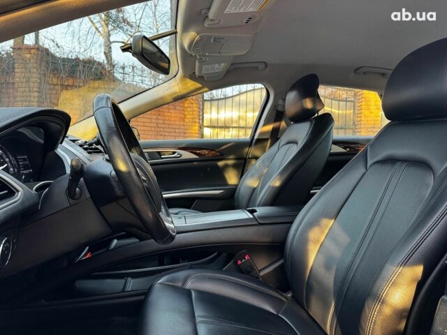 Серый Линкольн МКЗ, объемом двигателя 2 л и пробегом 114 тыс. км за 13890 $, фото 24 на Automoto.ua