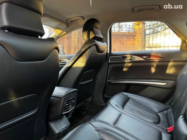 Серый Линкольн МКЗ, объемом двигателя 2 л и пробегом 114 тыс. км за 13890 $, фото 26 на Automoto.ua