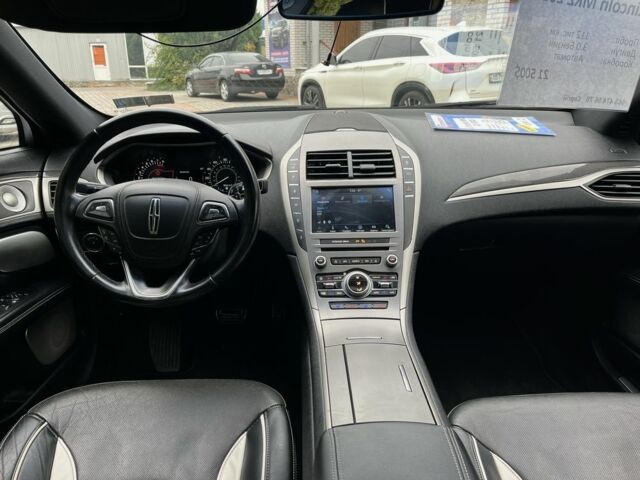 Сірий Лінкольн MKZ, об'ємом двигуна 3 л та пробігом 112 тис. км за 21500 $, фото 20 на Automoto.ua