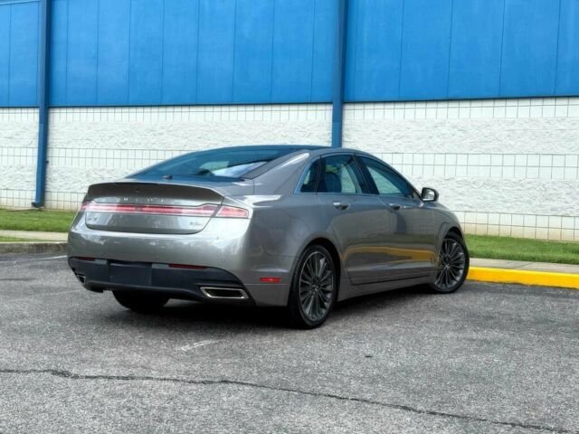 Лінкольн MKZ 2016 у Чернівцях на Automoto.ua Сірий Лінкольн MKZ, об'ємом двигуна 2 л та пробігом 77 тис. км за 15600 $, фото 5 на Automoto.ua