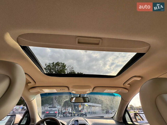 Серый Линкольн МКЗ, объемом двигателя 2 л и пробегом 180 тыс. км за 12000 $, фото 11 на Automoto.ua