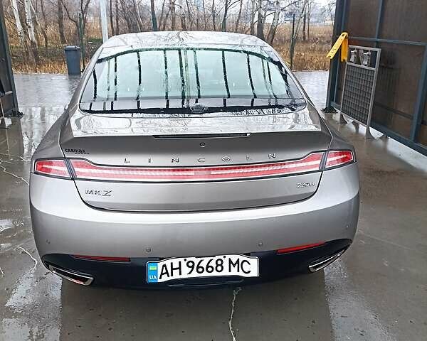 Сірий Лінкольн MKZ, об'ємом двигуна 2 л та пробігом 119 тис. км за 14000 $, фото 6 на Automoto.ua