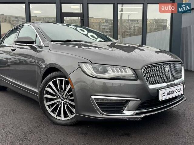 Серый Линкольн МКЗ, объемом двигателя 2 л и пробегом 179 тыс. км за 12990 $, фото 3 на Automoto.ua