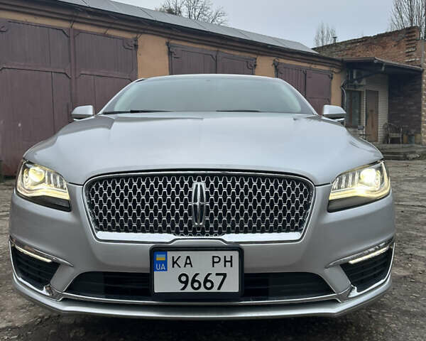 Серый Линкольн МКЗ, объемом двигателя 2 л и пробегом 91 тыс. км за 17700 $, фото 1 на Automoto.ua