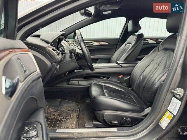Серый Линкольн МКЗ, объемом двигателя 2 л и пробегом 179 тыс. км за 12990 $, фото 11 на Automoto.ua