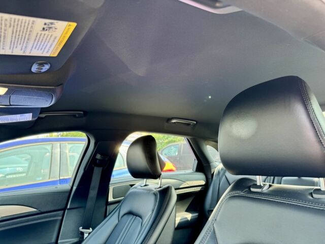 Сірий Лінкольн MKZ, об'ємом двигуна 2 л та пробігом 123 тис. км за 15300 $, фото 12 на Automoto.ua