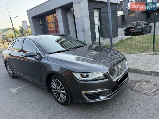 Сірий Лінкольн MKZ, об'ємом двигуна 2 л та пробігом 162 тис. км за 16999 $, фото 1 на Automoto.ua