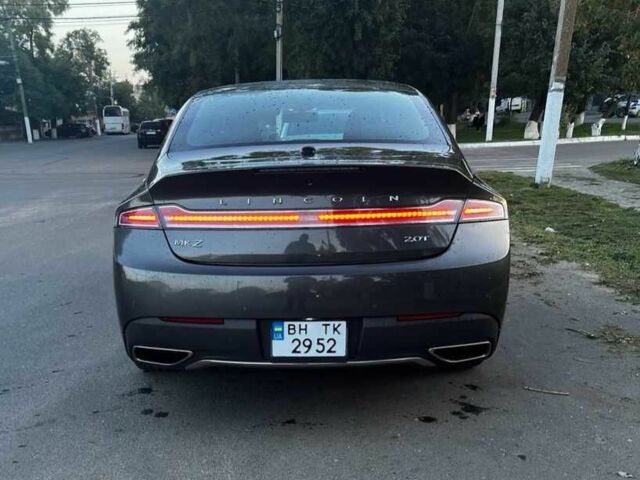 Сірий Лінкольн MKZ, об'ємом двигуна 2 л та пробігом 38 тис. км за 18000 $, фото 2 на Automoto.ua