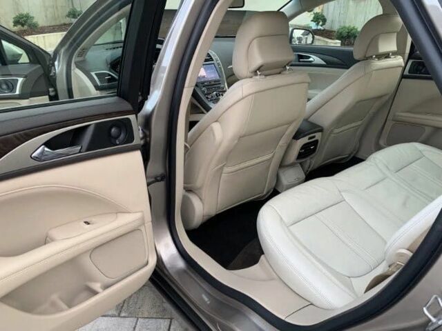 Серый Линкольн МКЗ, объемом двигателя 2 л и пробегом 89 тыс. км за 10100 $, фото 15 на Automoto.ua