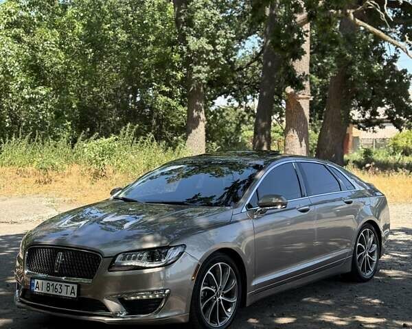 Серый Линкольн МКЗ, объемом двигателя 2 л и пробегом 51 тыс. км за 18500 $, фото 4 на Automoto.ua